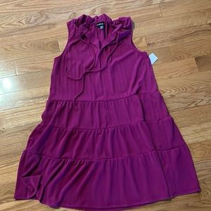 Raspberry sleeveless tier dress